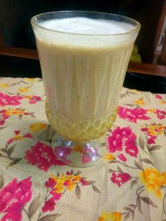 ગુલકંદ વરિયાળી લસ્સી(gulkand vriyali lassi) રેસીપી મુખ્ય ફોટો