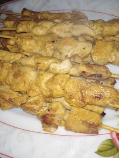 صورة لوصفة الشواء دجاج على 🍢🍢 طاجين حديد 🥗🍟