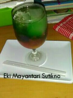 Foto resep Es Jelly Biru Jeruk (Es Soda Jelly Rasa Jeruk)