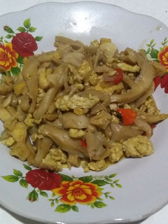 Foto resep Oseng Jamur Tiram Tahu Telor