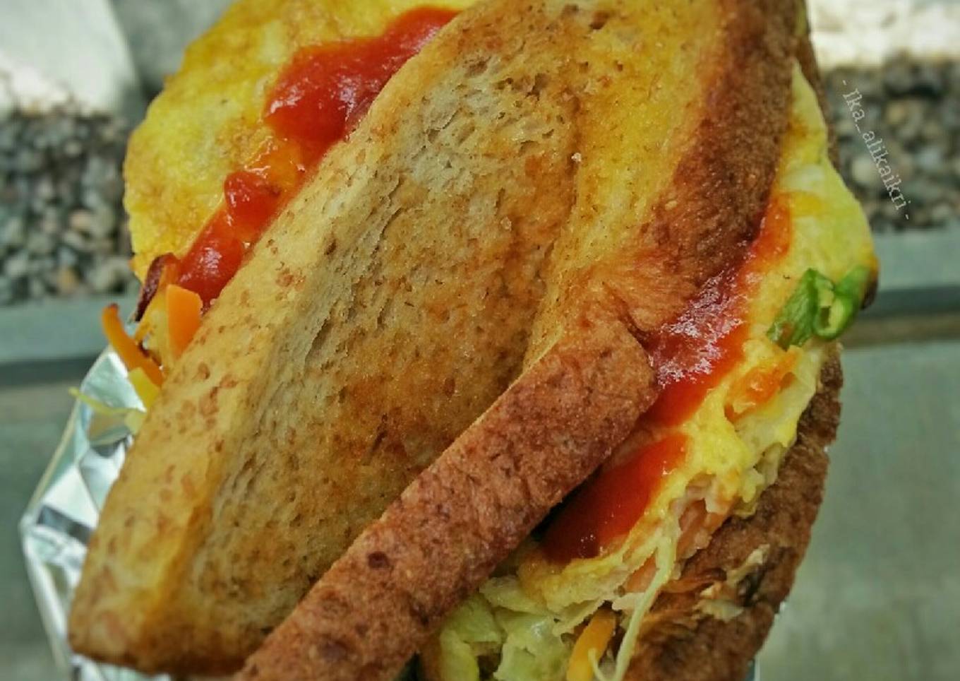 Korean "Grandmother's Toast" (할머니 토스트 - Halmeoni Toseuteu)