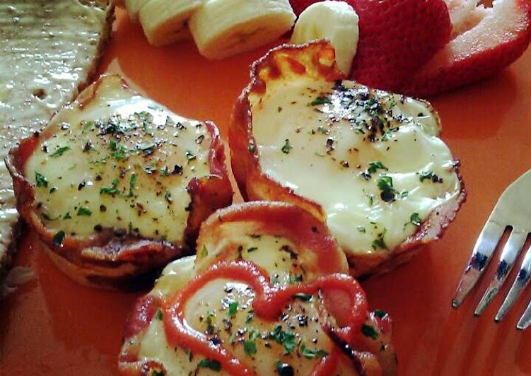 How to Prepare Quick Baked Egg Cups