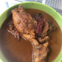 A picture of Ayam semur kecap.