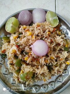 A picture of Vegetables fried rice.