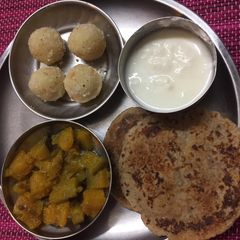 Singhara aata paratha A picture of Singhara aata paratha.