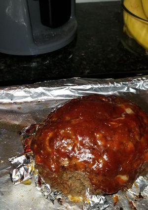 A picture of Meatloaf for 1, with Glaze.