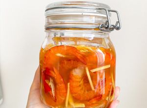 Hình của món Tôm chua.