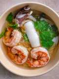 Easy Shrimp and Squid Rice Porridge / Seafood Porridge 🥣