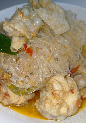 รูปของ อ่อมไก่ใส่วุ้นเส้น | Isaan Spicy Chicken with Glass Noodle