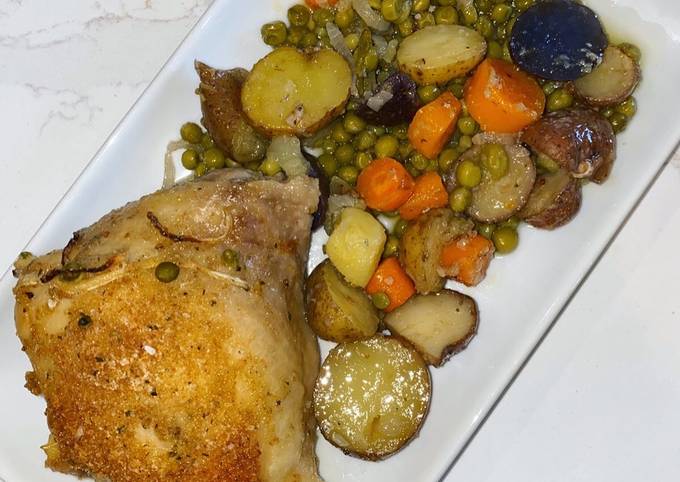 Easiest Way to Make Perfect Mare’s Chicken with Potatoes and Peas