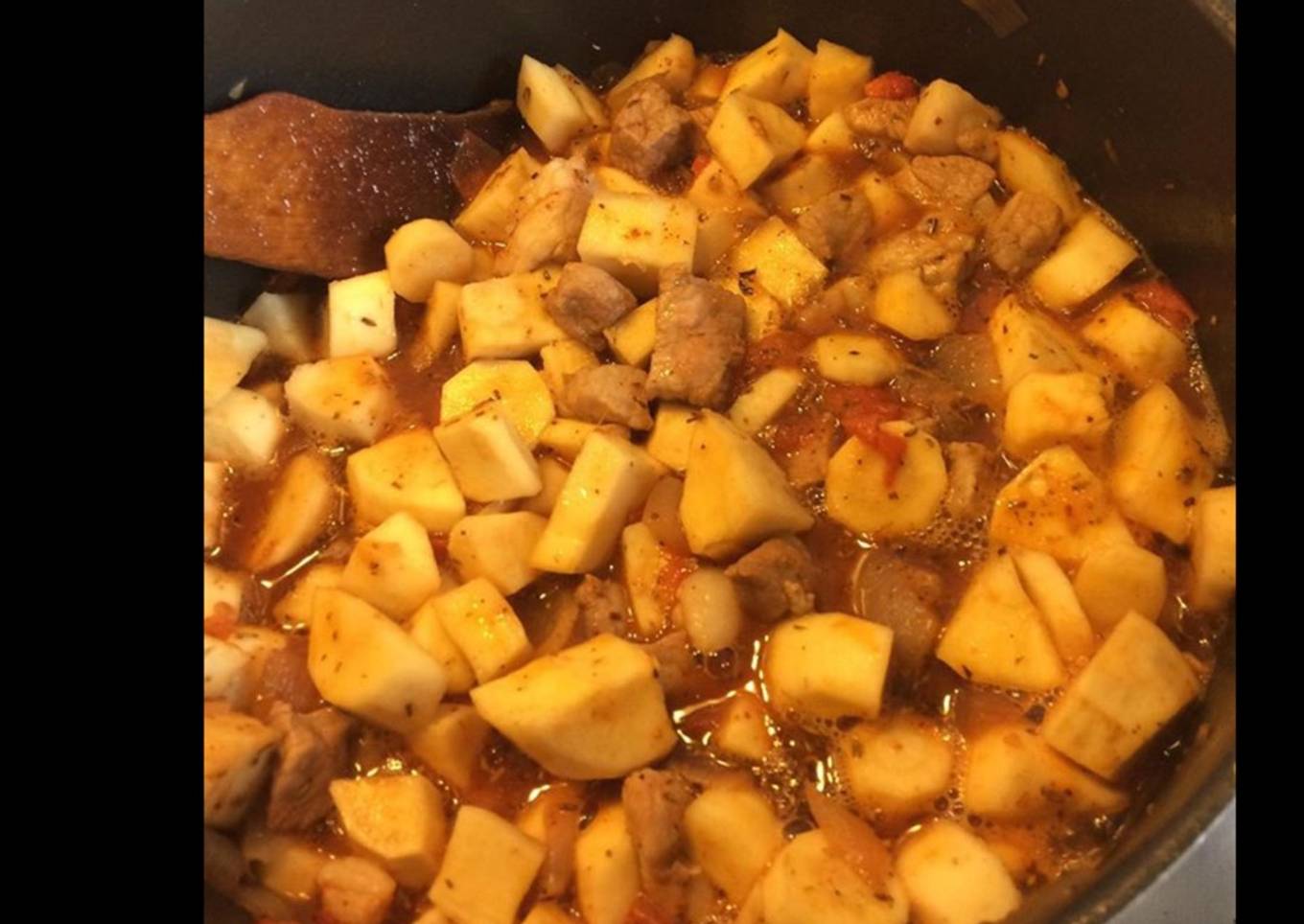 Sauté de veau aux panais tomate et paprika