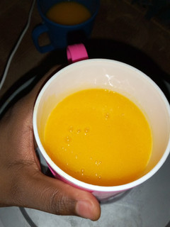 A picture of Mango juice.