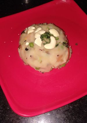 उपमा (Upma recipe in hindi) रेसिपी मुख्य फोटो
