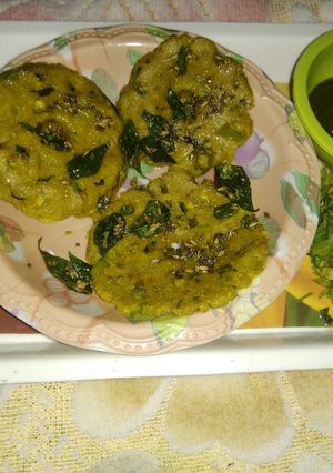 A picture of Makki ka dhokla.