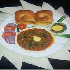 A picture of Pav bhaji.