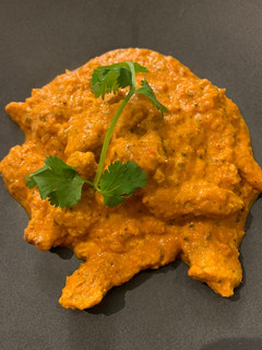 A picture of Turkey or Tofu Tikka Masala.