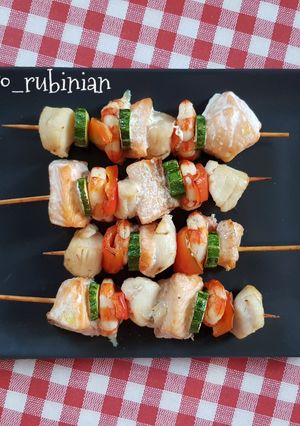 A picture of Seafood Skewers with Scallops.