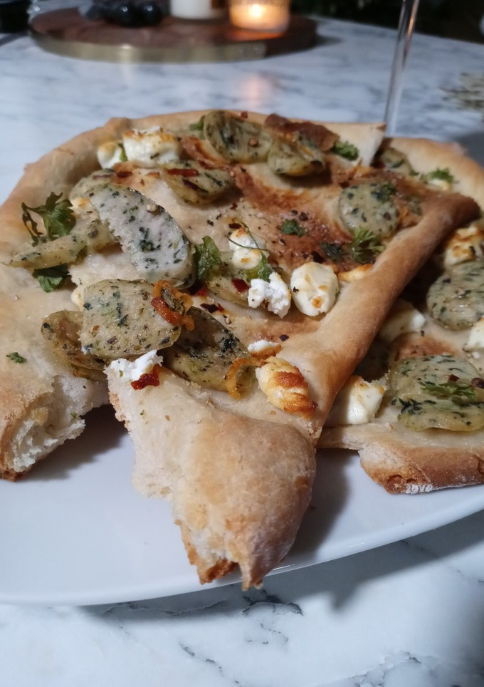 A picture of Flatbread.