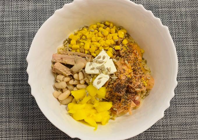 Poke’ bowl di riso integrale