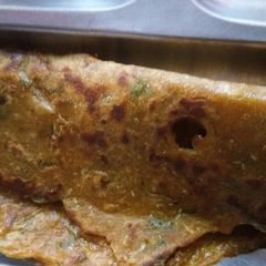 A picture of Cucumber Dhirde/ Paratha.
