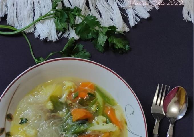 Resep Sayur Sop Ayam Soun Anti Gagal