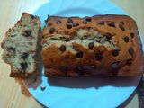 Budín de banana con chips