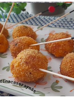 Una foto de Croquetas de chistorra -al horno-