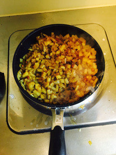 A picture of Aloo Curry (Potato fry).