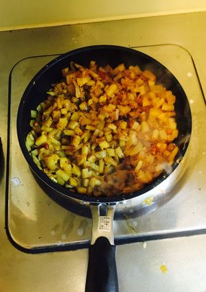A picture of Aloo Curry (Potato fry).