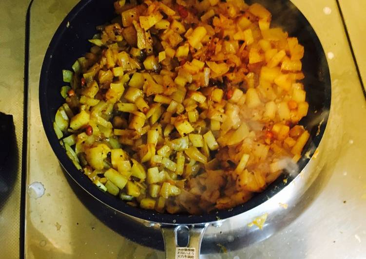 You Do Not Have To Be A Pro Chef To Start Aloo Curry (Potato fry)