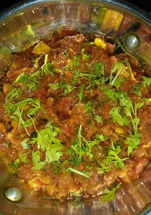 टोमॅटो चटणी (tomato chutney recipe in marathi) रेसिपी चे मुख्य फोटो 