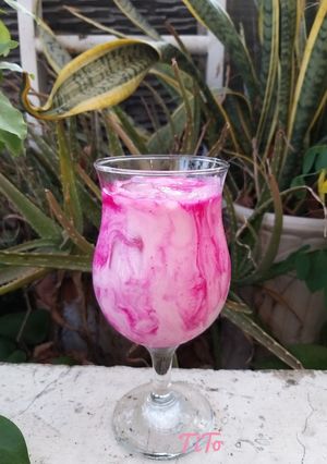 Hình của món Sữa chua mây hồng.