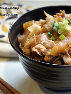 壽喜燒豬肉丼飯 的食譜成品照片