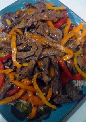 A picture of Sweet peppers and rice.