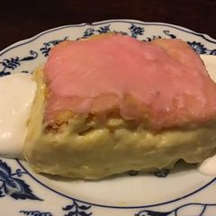 A picture of California Farm Napoleon Tompouce Dessert.