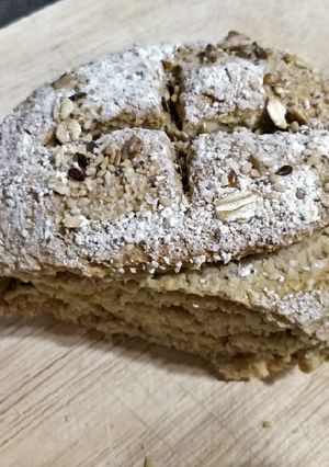 Una foto de Pan exprés de avena con levadura en polvo o química
