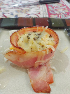 Una foto de Cetogénica: cup-eggs