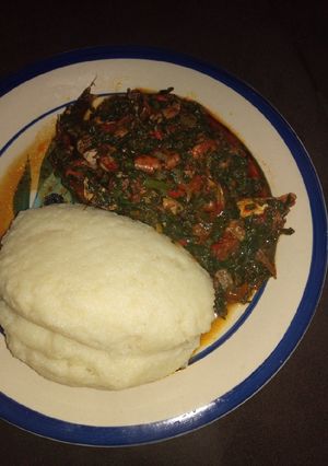 A picture of Efo riro olowo pooku (vegetables soup).