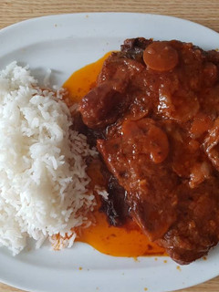 Una foto de 🇮🇹 Ossobuco a la milanesa 🇮🇹