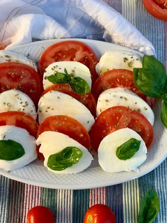 A picture of Caprese.