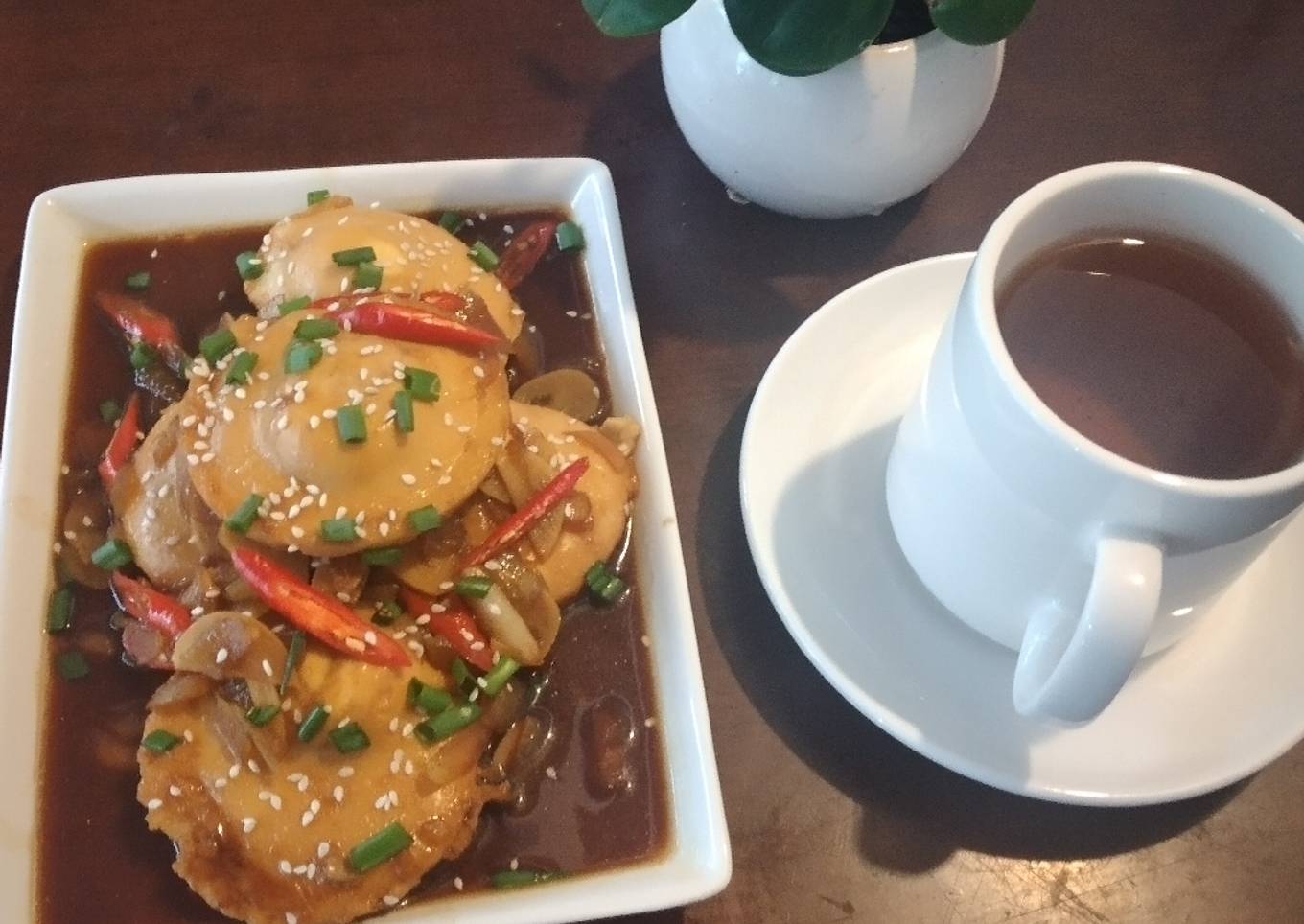 Poached Egg masak kecap pedas