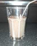 2 ingridient Oreo milkshake