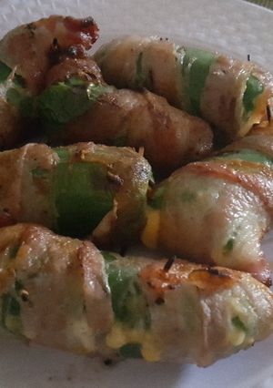 Una foto de Jalapeños con Tocino Rellenos de Queso