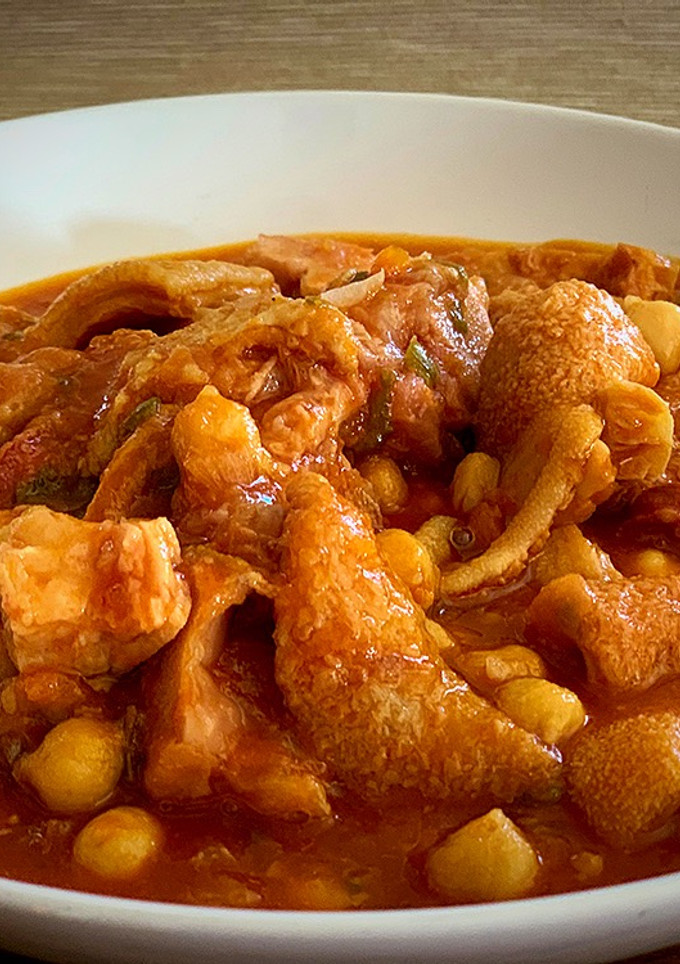 Una foto de Callos con garbanzos | De Dani y Noelia