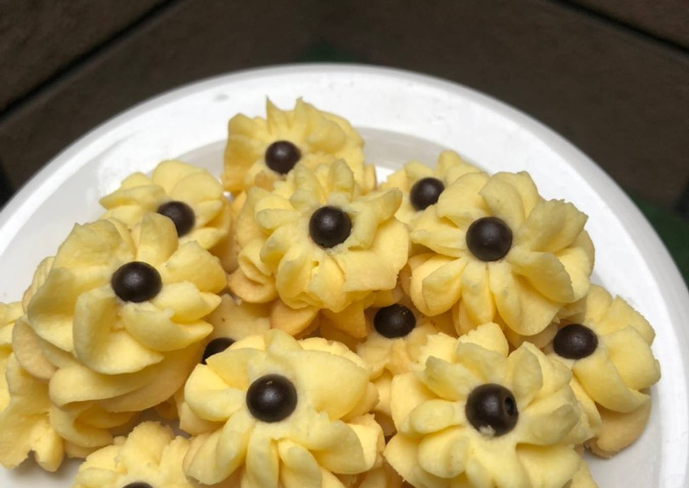 3. Kue Semprit 3 Bahan