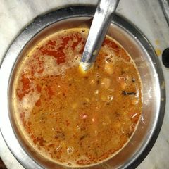 A picture of 2 in 1 Food with chole.