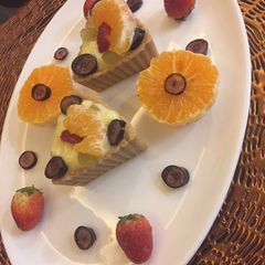 A picture of Healthy soojikheer tarts.