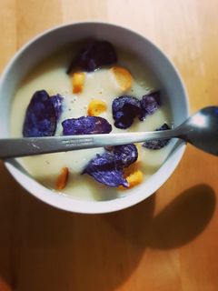 Une photo de Soupe au chou et Vache-qui-rit au cookeo
