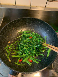 辣炒空心菜 的食譜成品照片