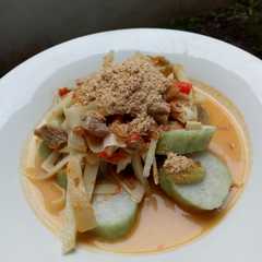 รูปของ Lodeh Rebung